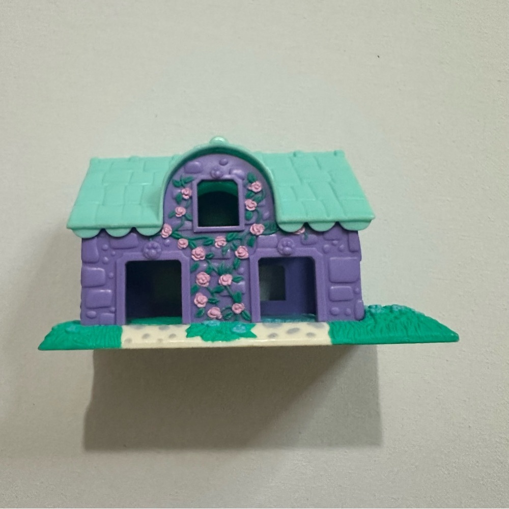 Littlest Pet Shop Tonka Puppy Mom & Dad Birthing Mommy with Set House - Picture 11 of 16